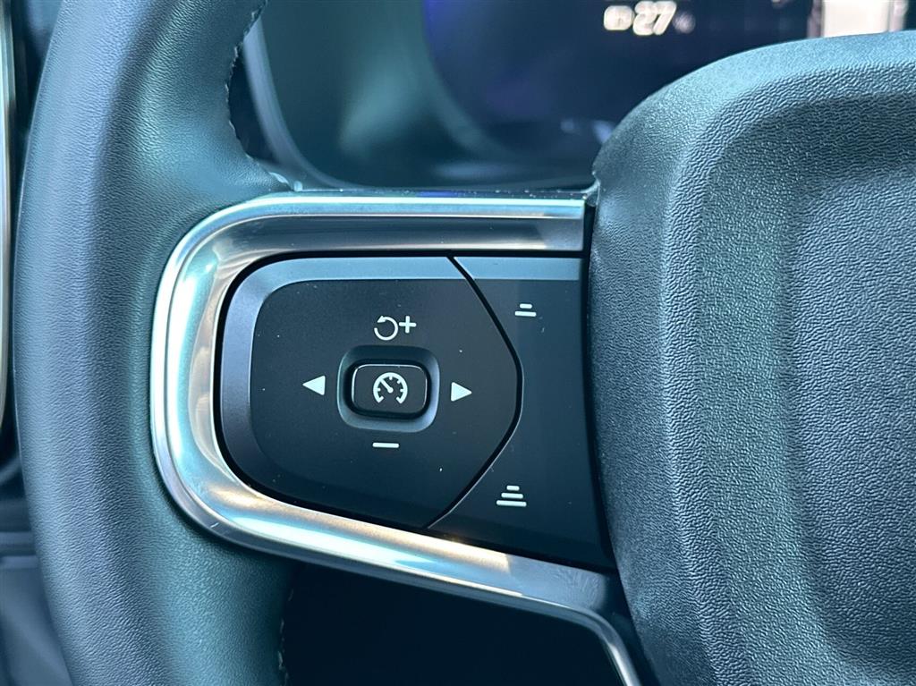 Volvo XC40 Plus billede 13