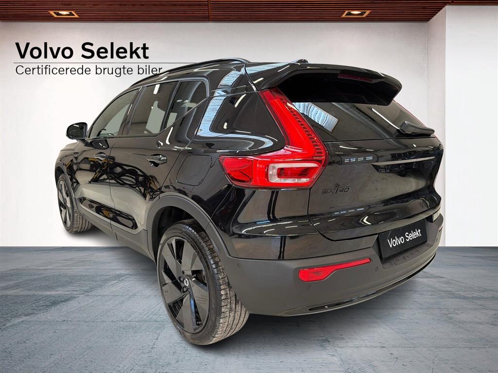 Volvo EX40 Black Edition billede 2