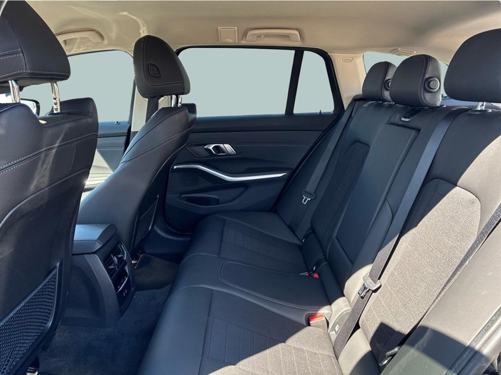 BMW 330e Sport Line billede 11