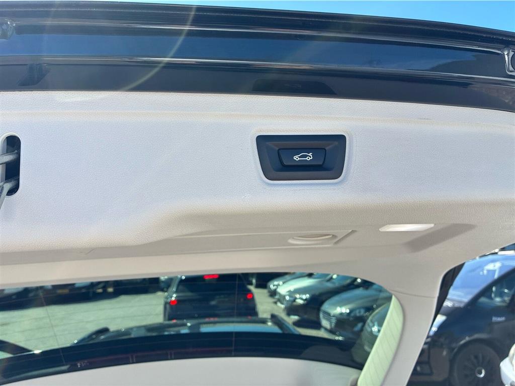 BMW 330e Sport Line billede 18