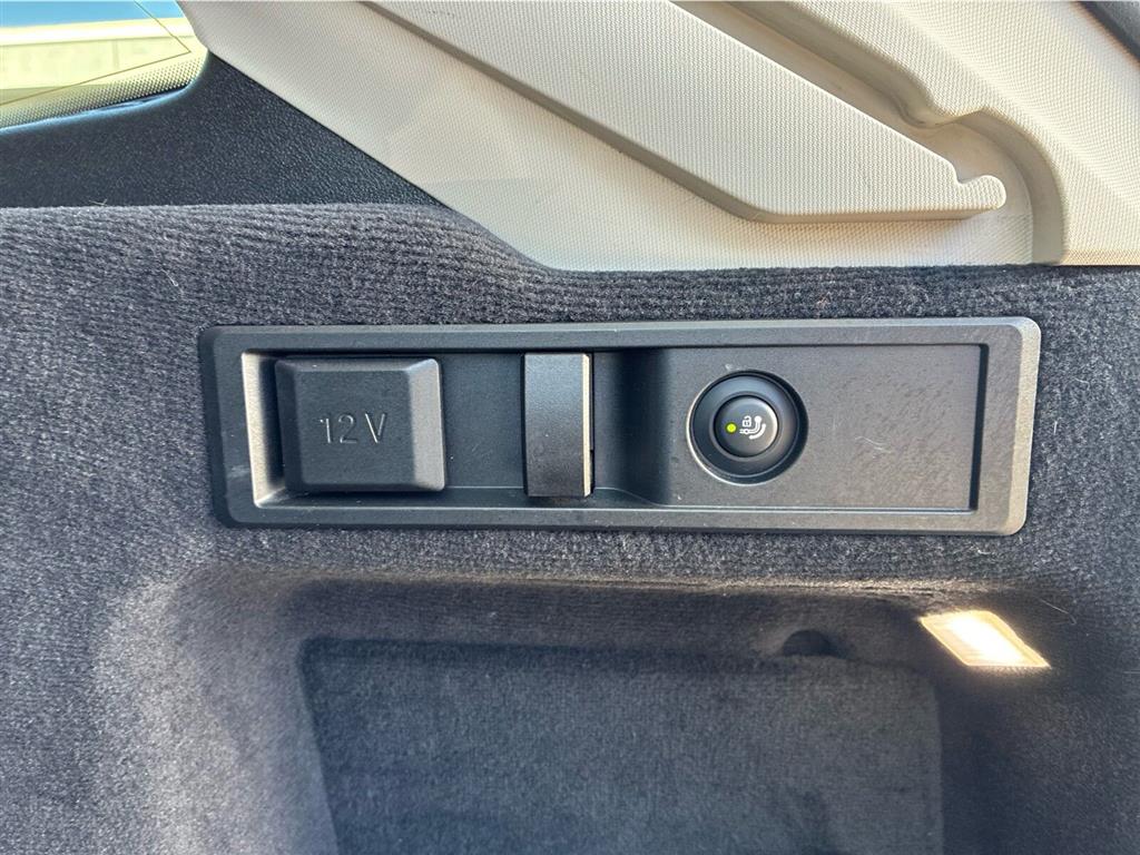 BMW 330e Sport Line billede 13