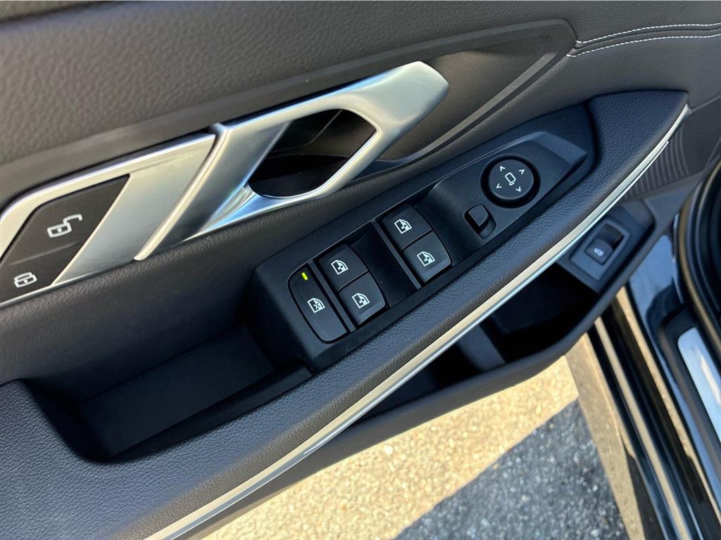 BMW 330e Sport Line billede 14