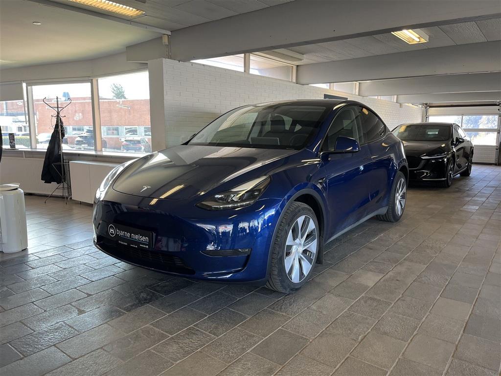 Tesla Model Y Long Range
