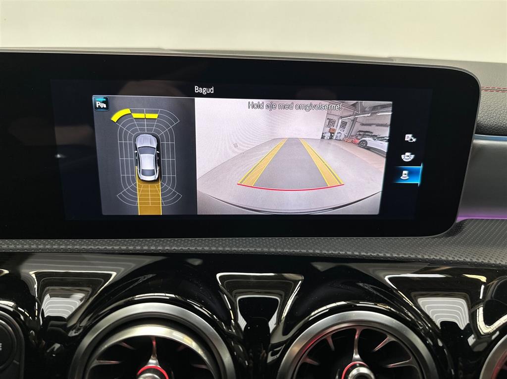 Mercedes-Benz CLA200 AMG Line billede 17