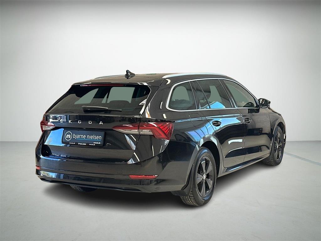 Skoda Octavia Business Executive billede 2