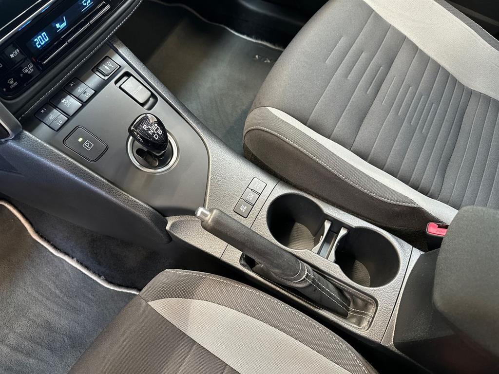Toyota Auris H2 Comfort Safety Sense billede 15