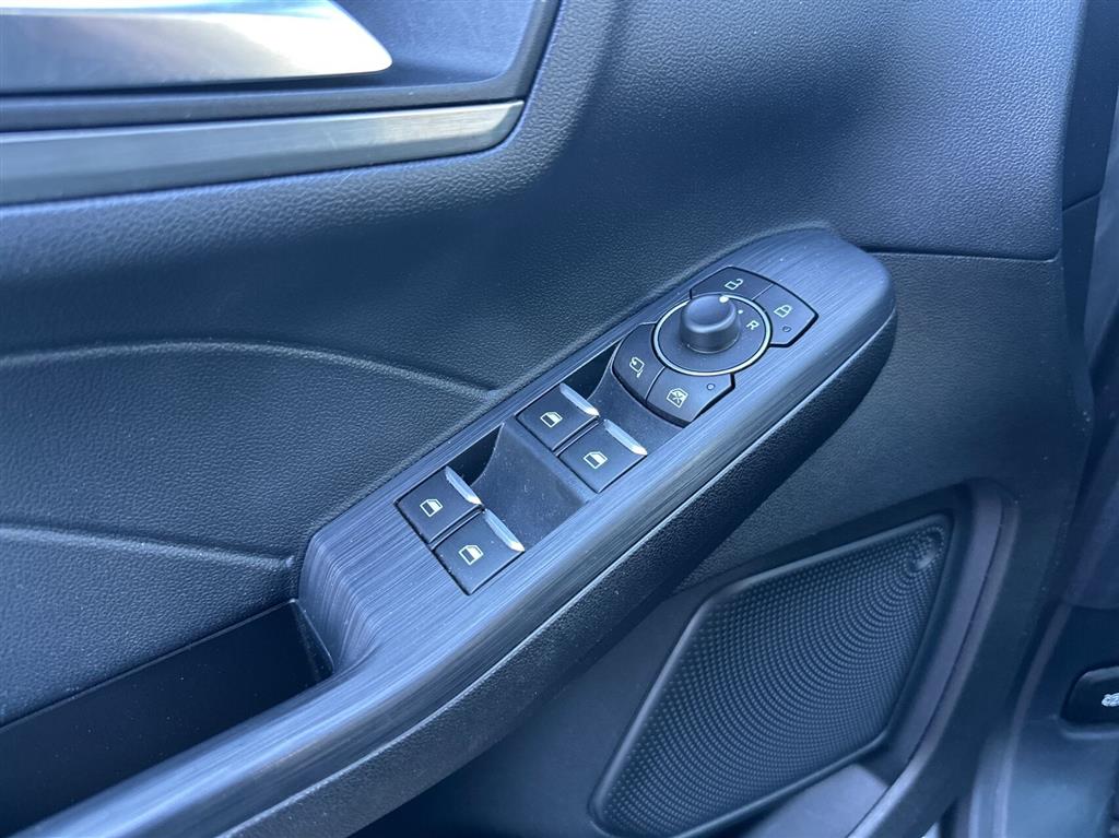 Ford Kuga Titanium billede 18