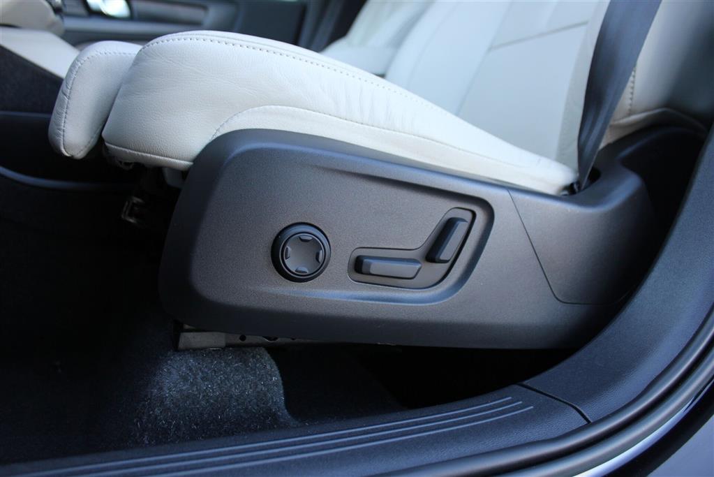 Volvo XC40 Plus billede 11