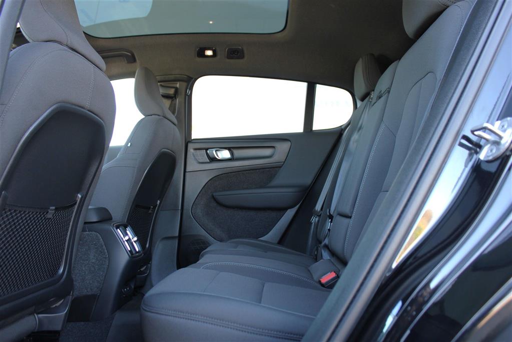 Volvo EC40 Black Edition billede 6