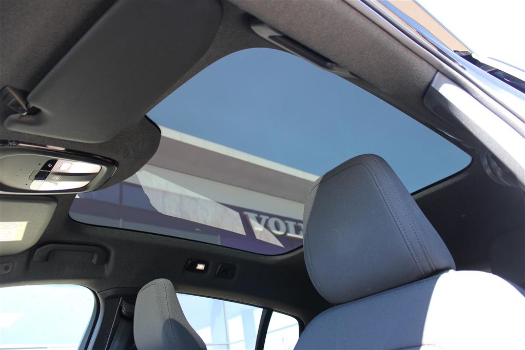 Volvo EC40 Black Edition billede 7