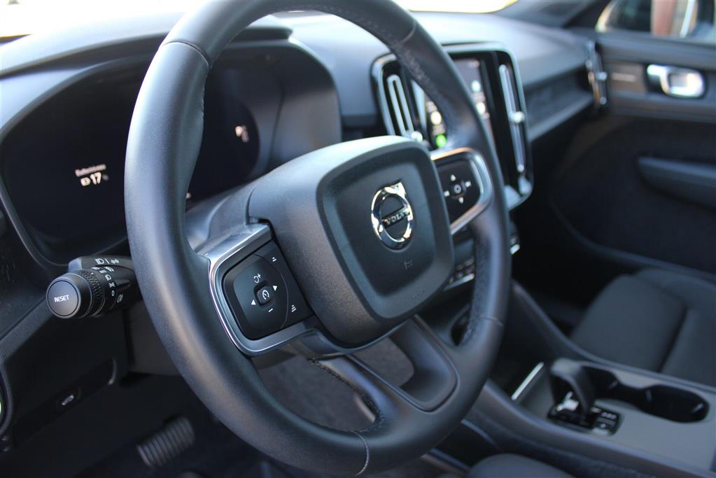 Volvo EC40 Black Edition billede 22