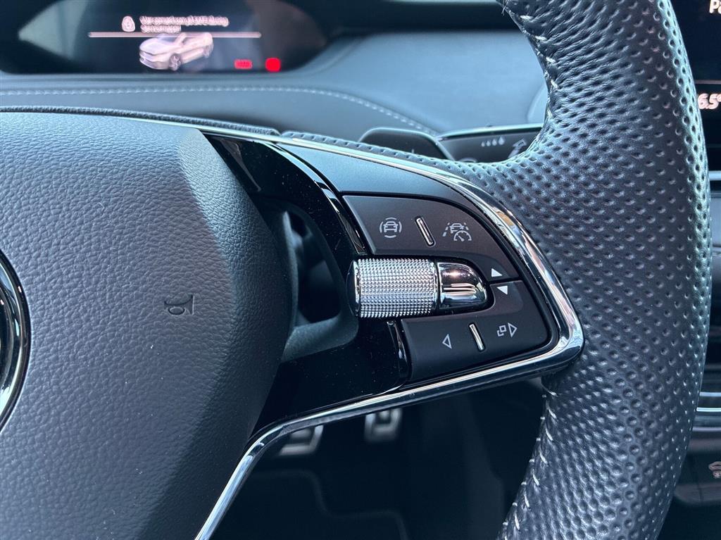 Skoda Enyaq Sportline billede 18