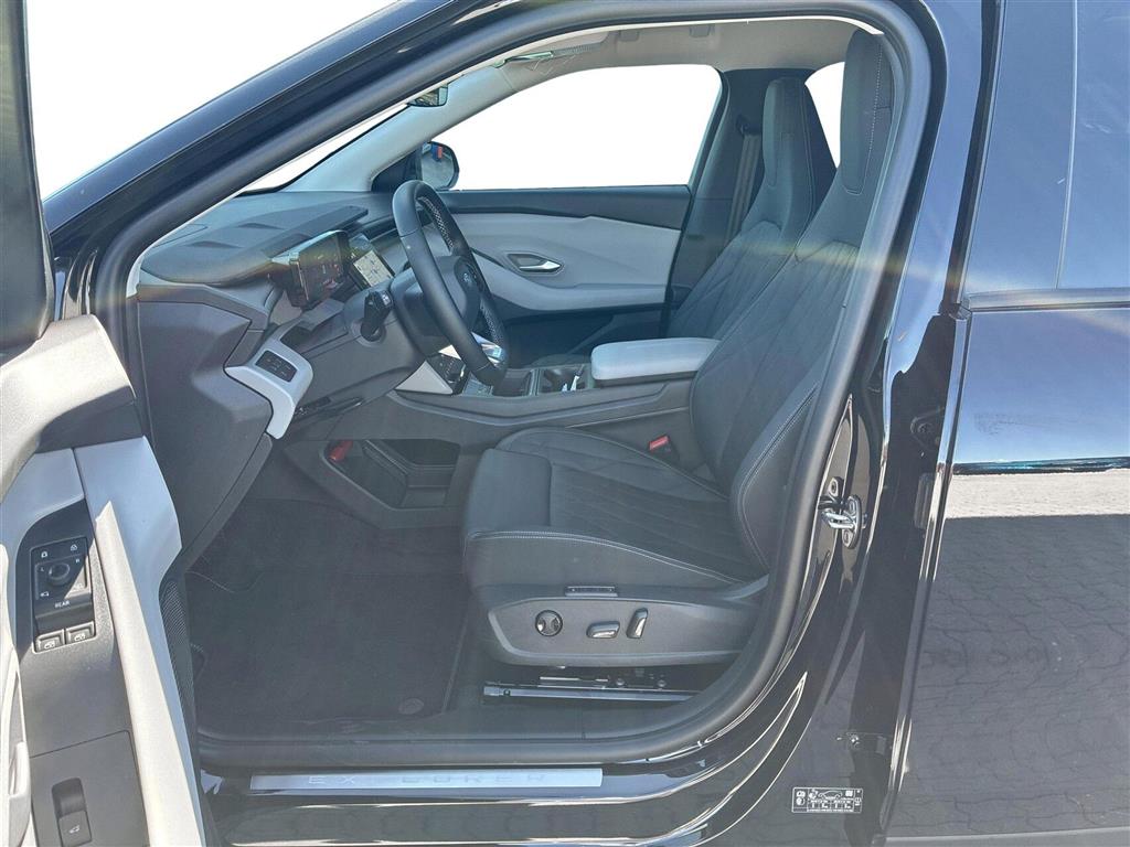 Ford Explorer UR Premium billede 8