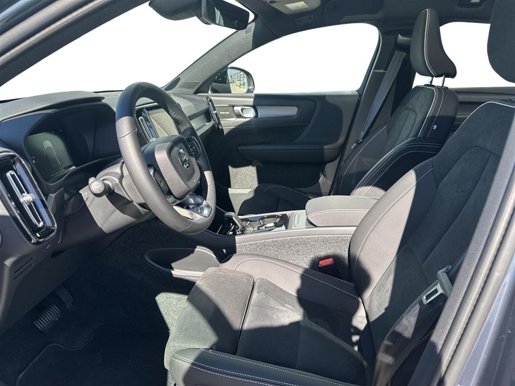Volvo EC40 Black Edition Excess billede 5