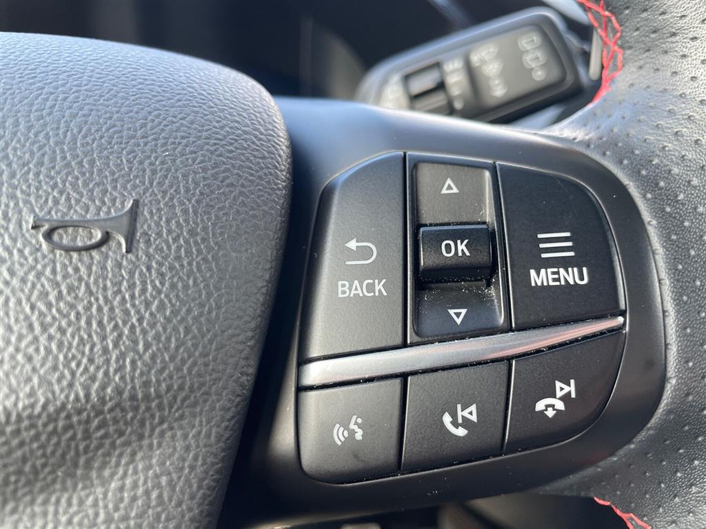 Ford Kuga ST-Line X billede 15