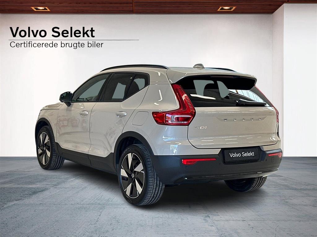Volvo EX40 Core billede 2