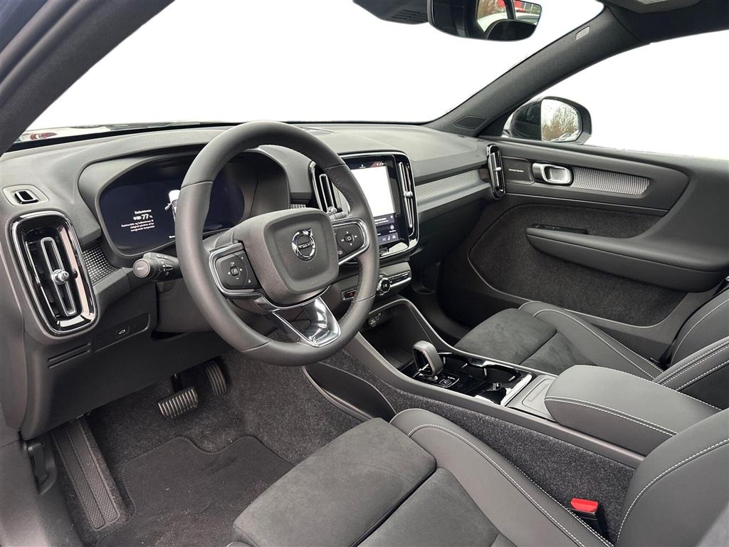 Volvo EX40 Black Edition Excess billede 3