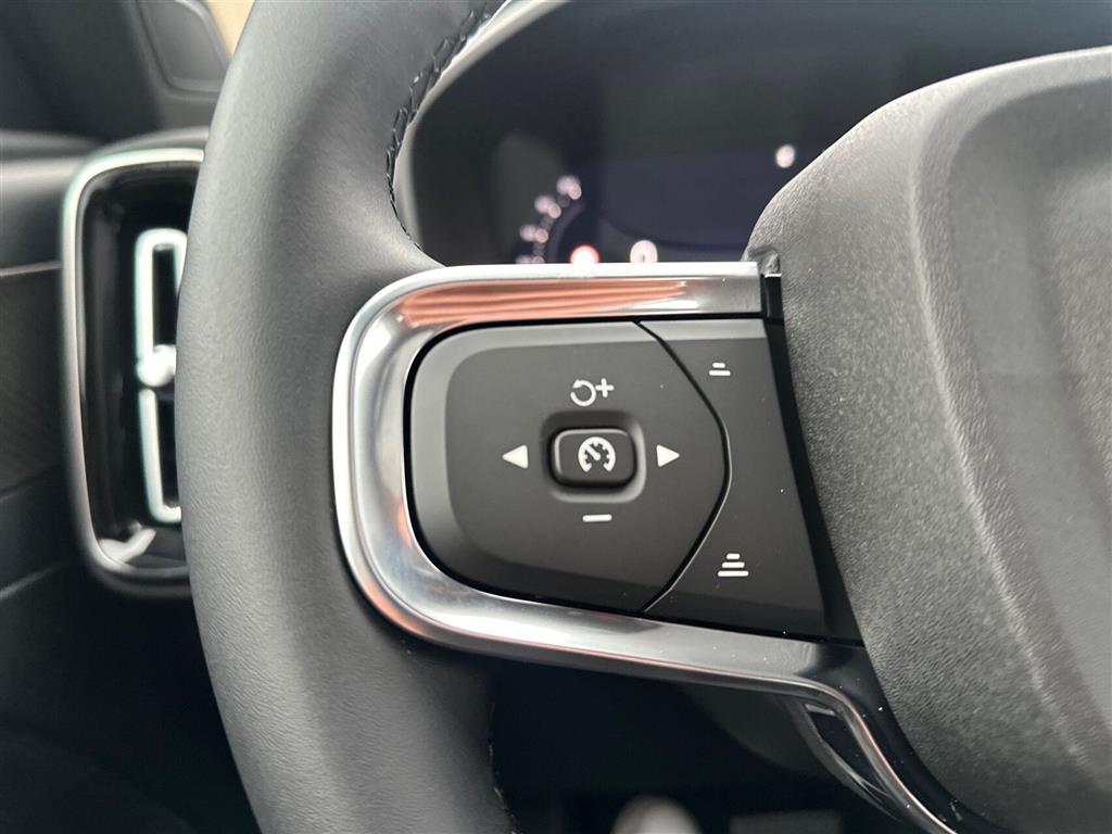 Volvo EX40 Black Edition Excess billede 16