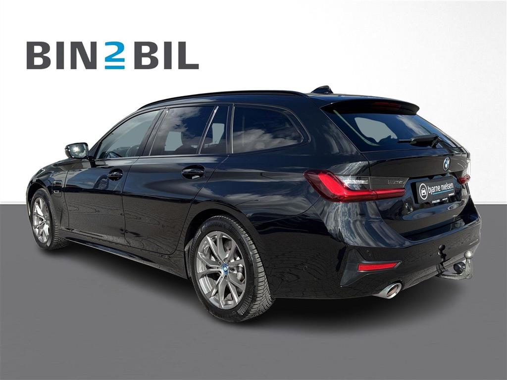 BMW 330e Sport Line billede 3
