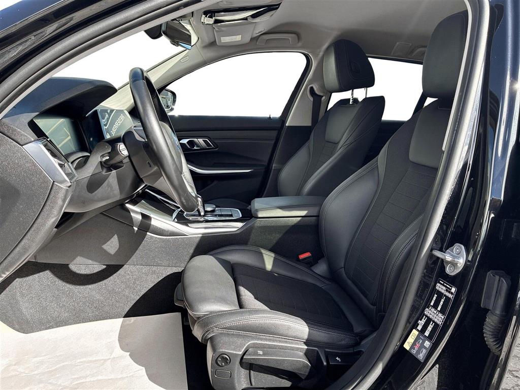 BMW 330e Sport Line billede 14