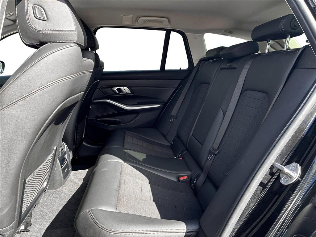 BMW 330e Sport Line billede 15