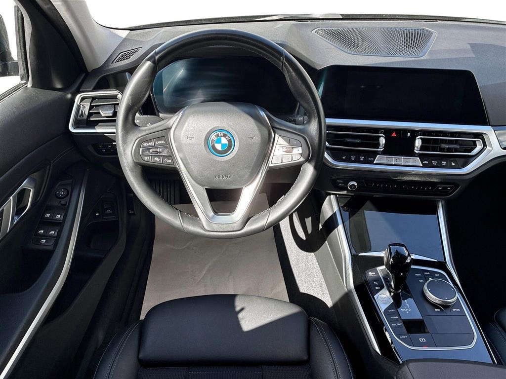 BMW 330e Sport Line billede 17