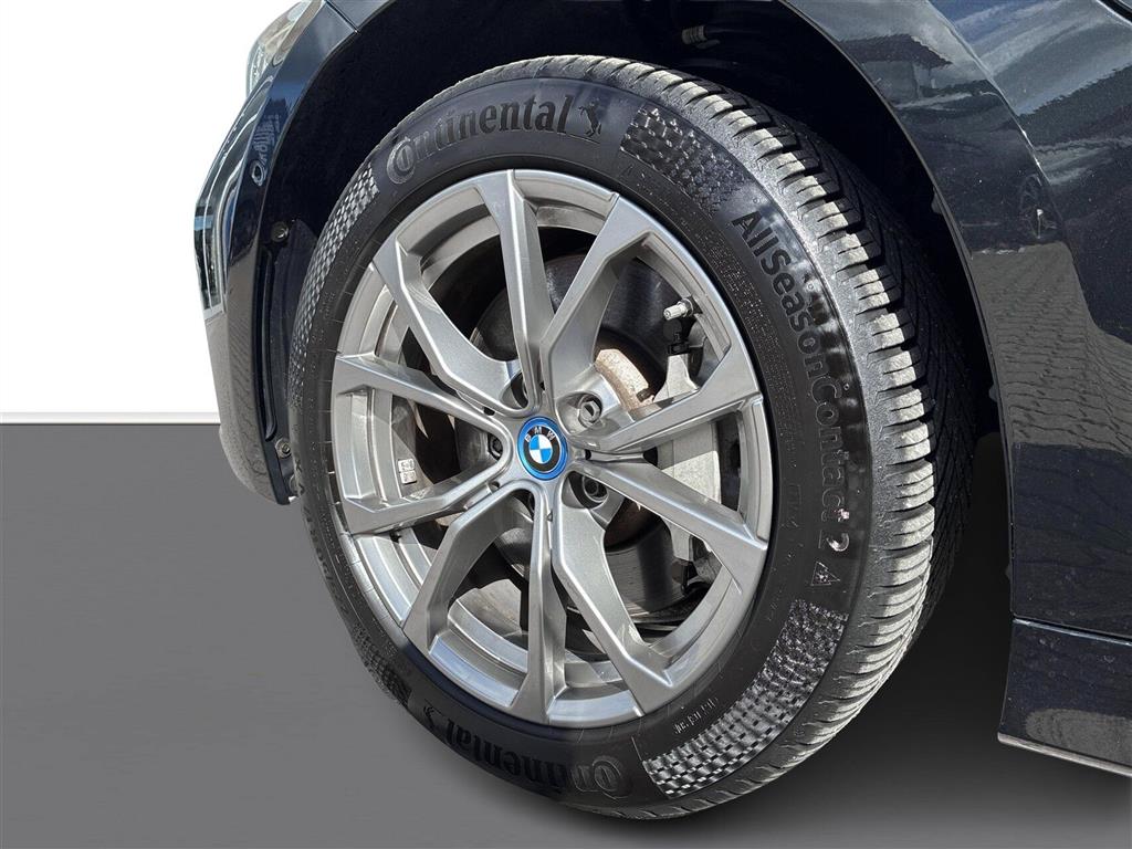 BMW 330e Sport Line billede 4