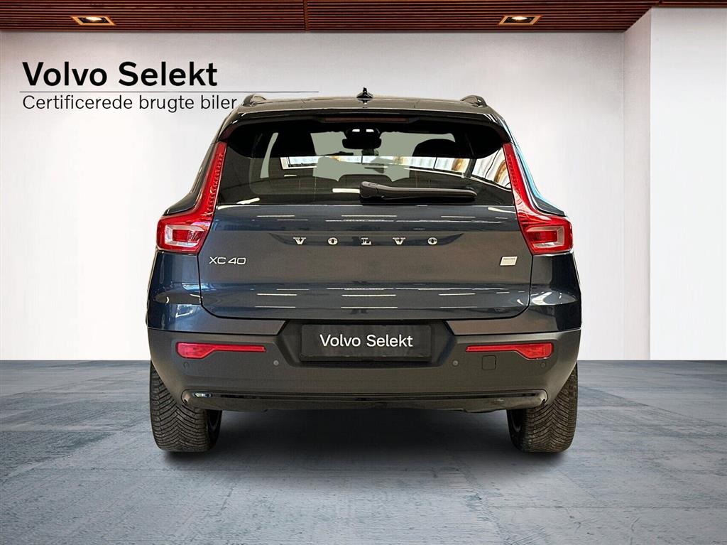 Volvo XC40 Plus billede 8