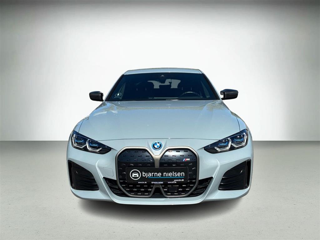 BMW i4 Fully Charged billede 2