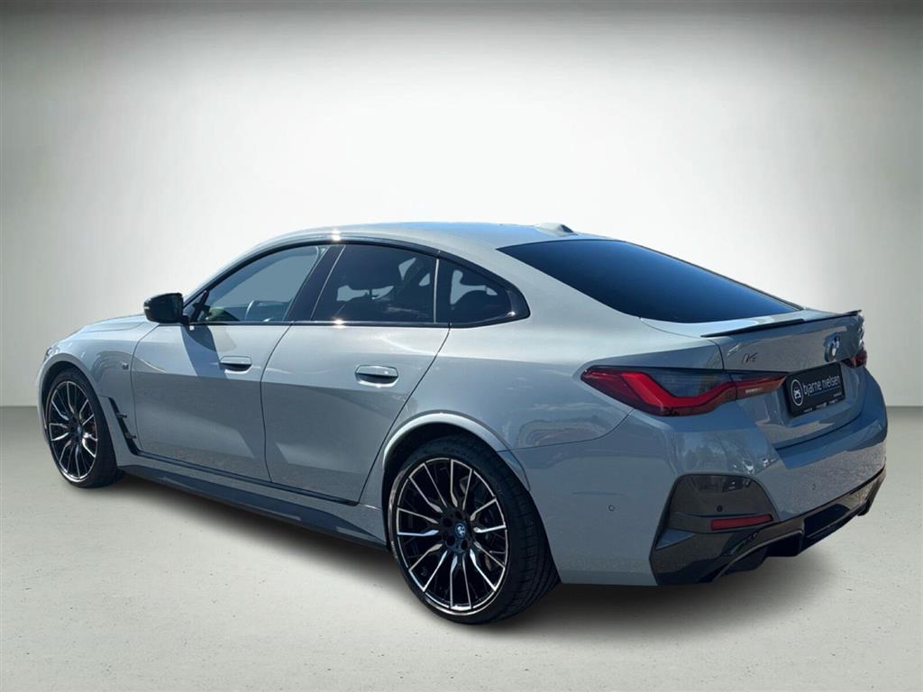 BMW i4 Fully Charged billede 4