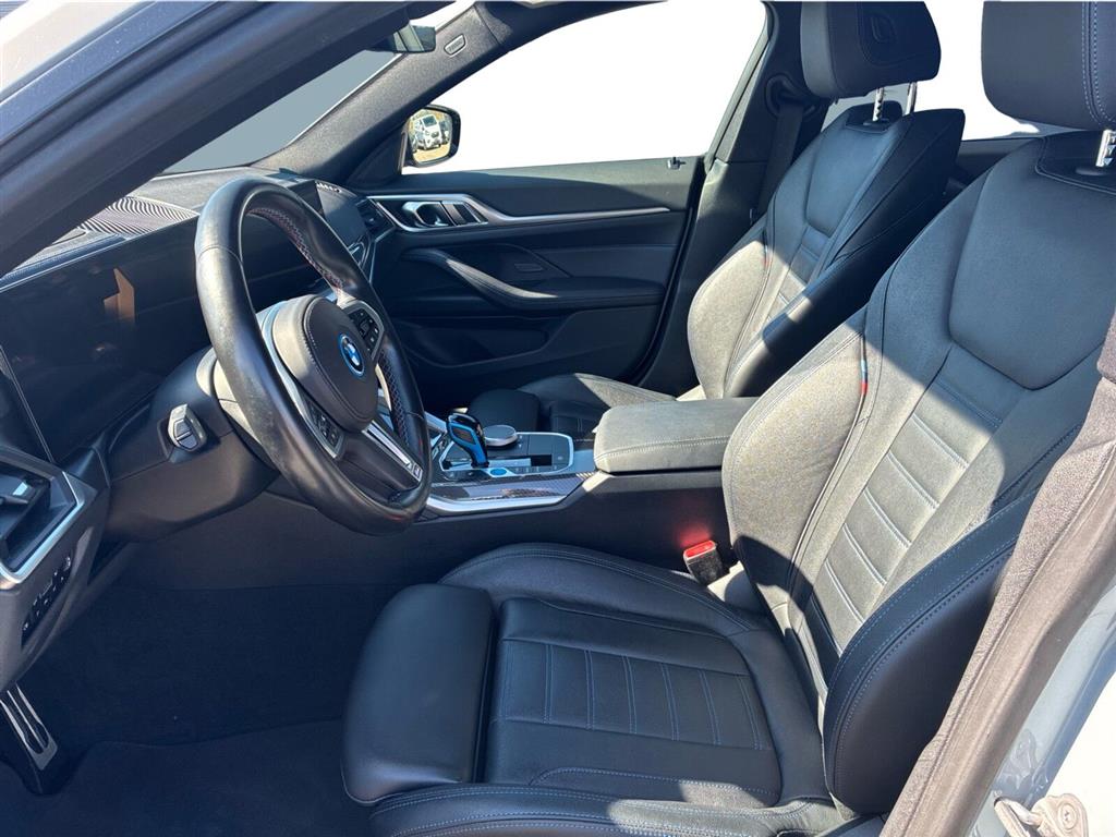 BMW i4 Fully Charged billede 11