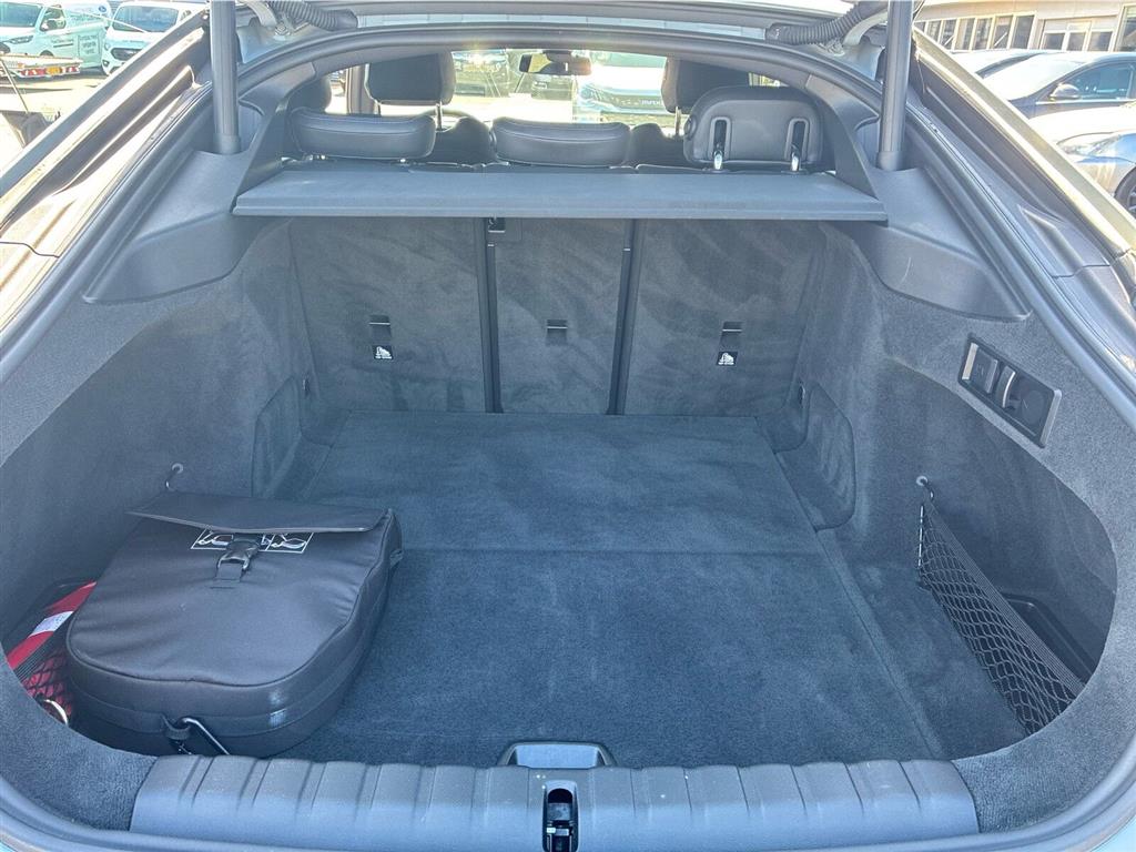 BMW i4 Fully Charged billede 17
