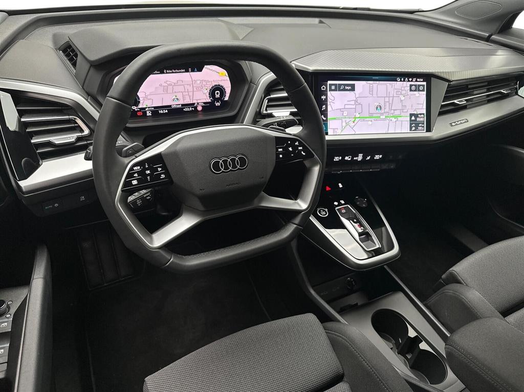 Audi Q4 S Line billede 4