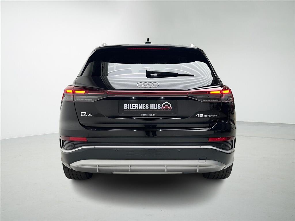 Audi Q4 S Line billede 8