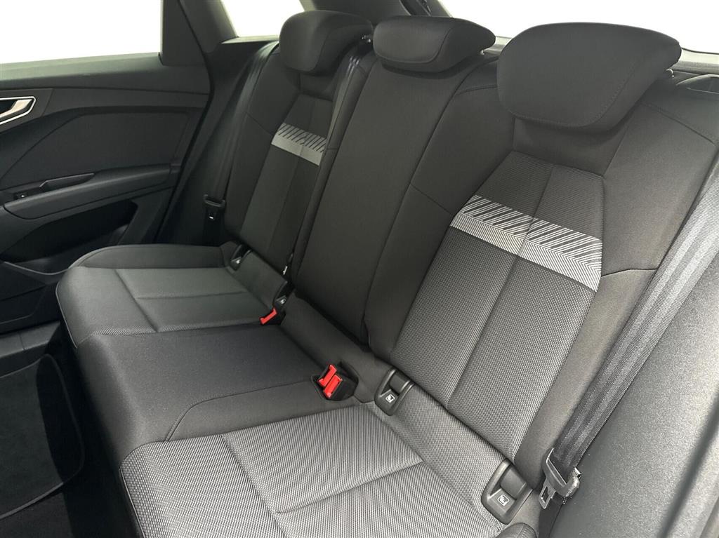 Audi Q4 S Line billede 13