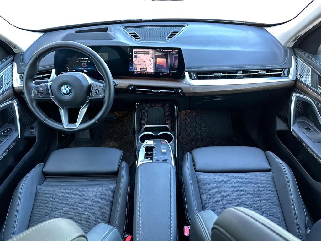 BMW iX1 xLine billede 4