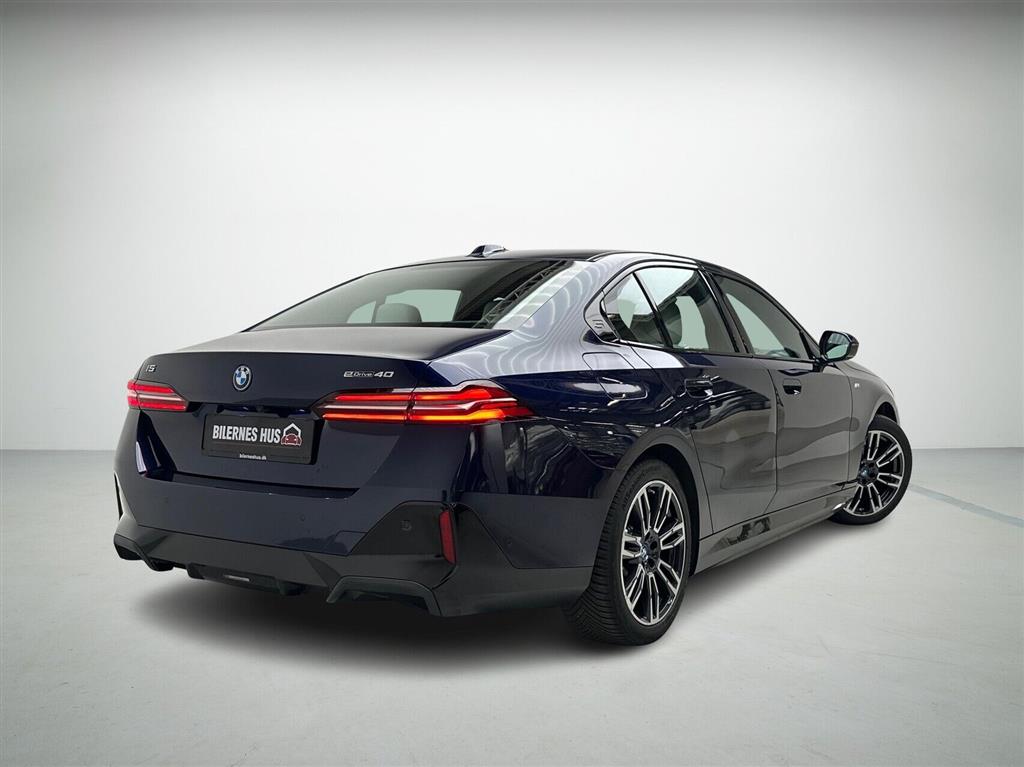 BMW i5 M-Sport billede 2