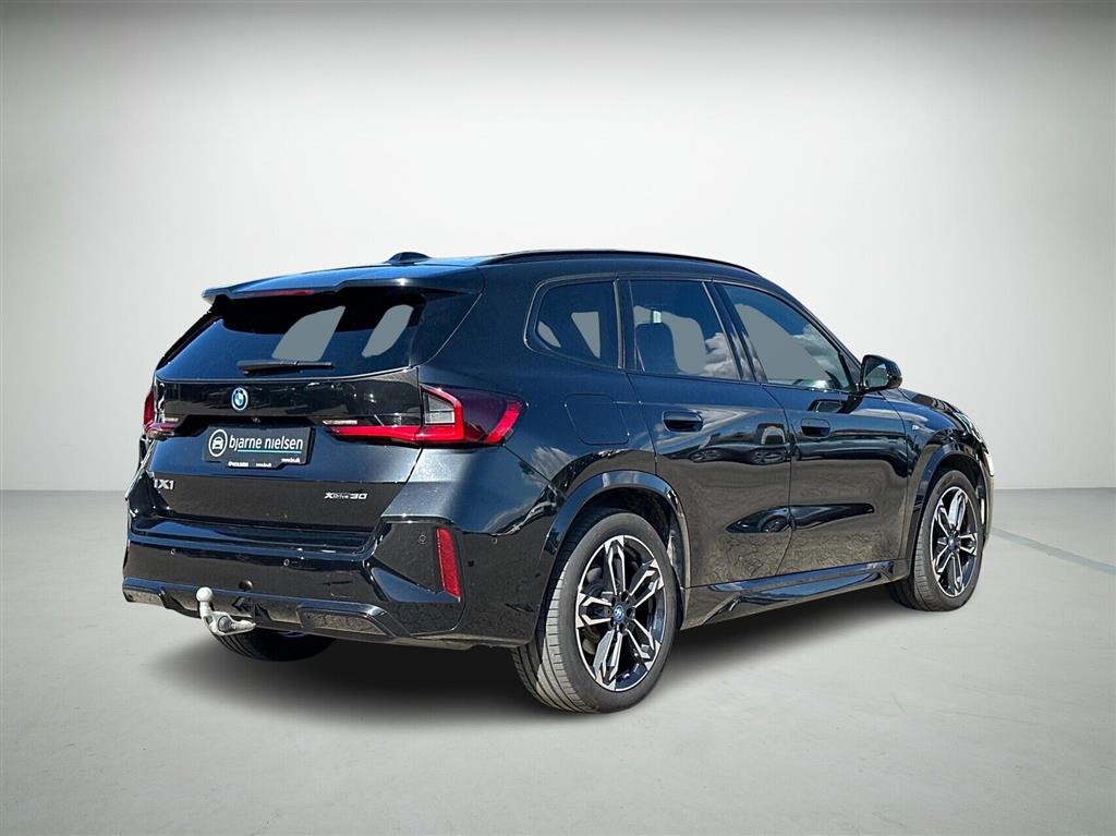 BMW iX1 Fully Charged billede 2