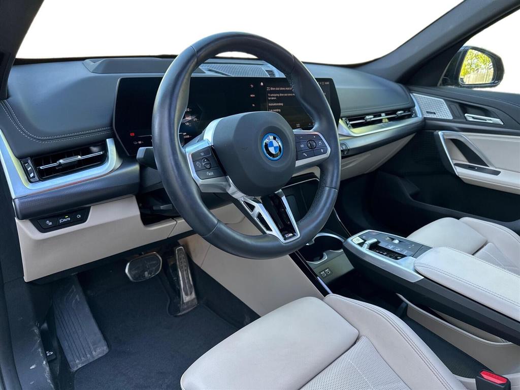 BMW iX1 Fully Charged billede 3