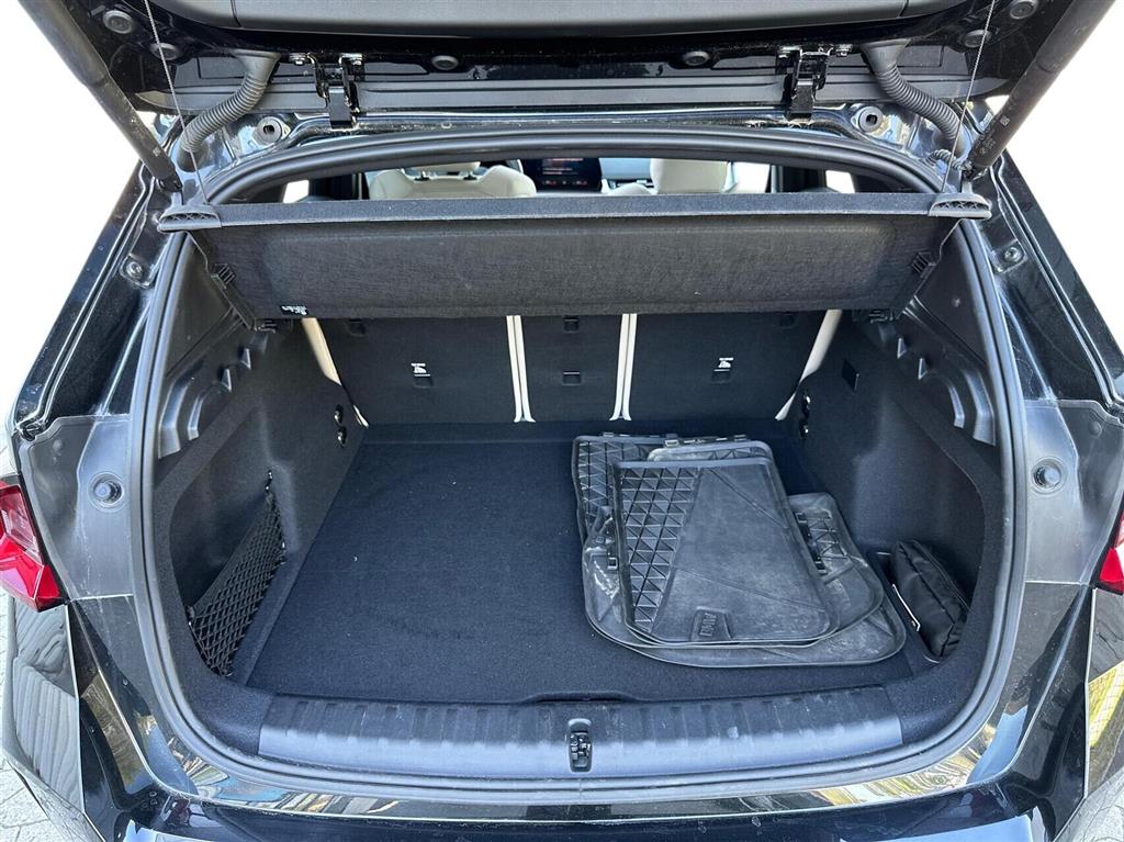 BMW iX1 Fully Charged billede 13