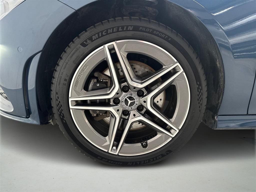 Mercedes-Benz CLA250 e AMG Line billede 8