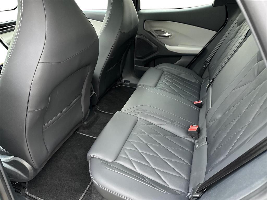 Ford Explorer UR Premium billede 12