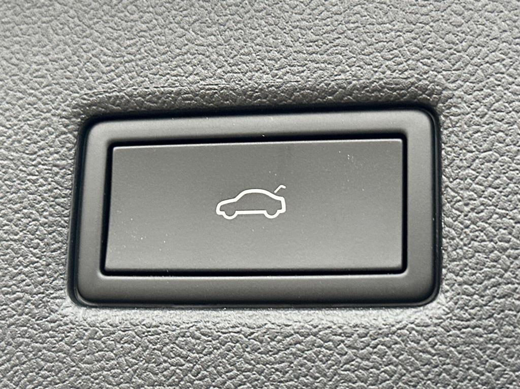 Ford Explorer UR Premium billede 17