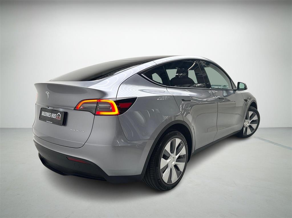 Tesla Model Y Long Range billede 2