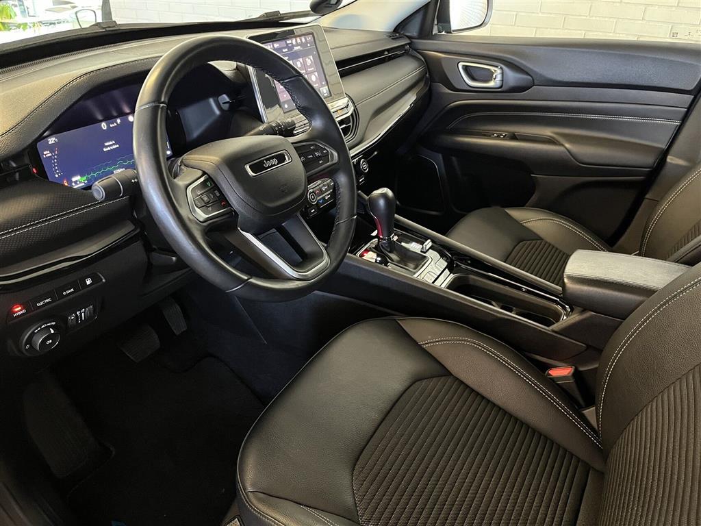 Jeep Compass Night Eagle generic.image 5