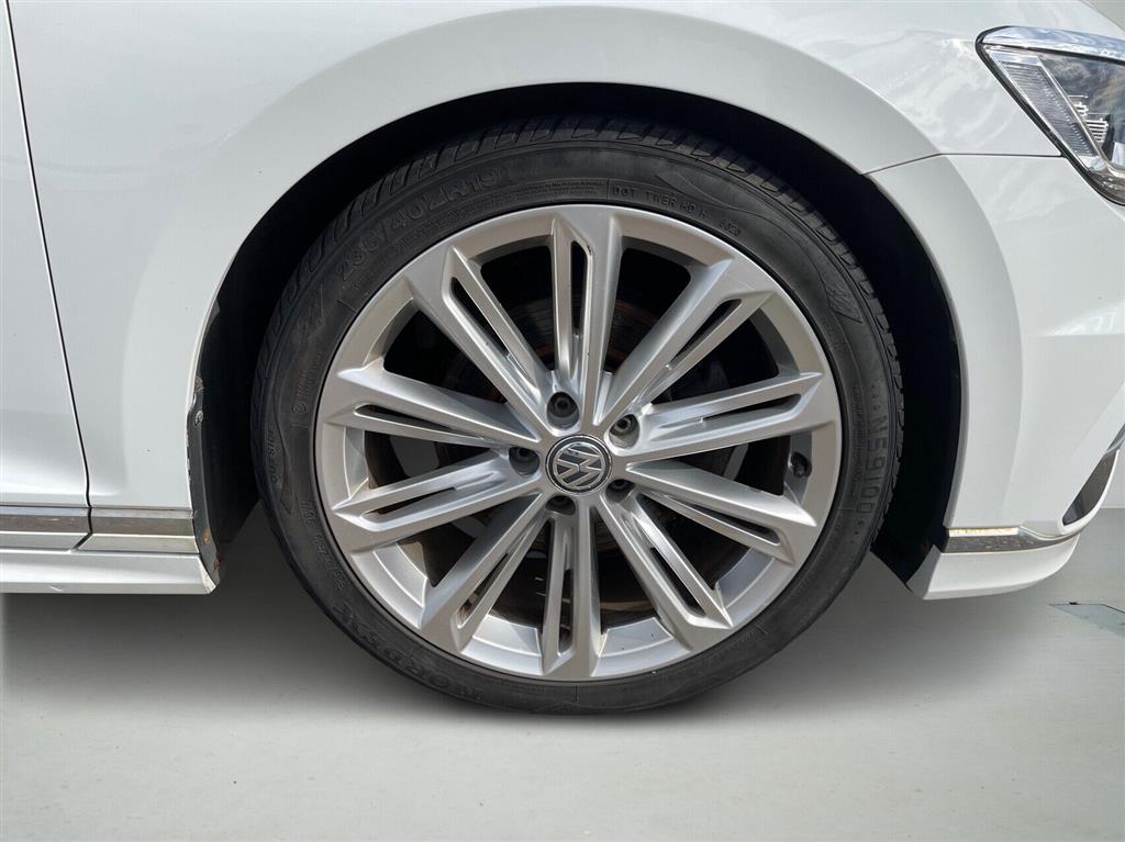 VW Passat R-Line billede 8