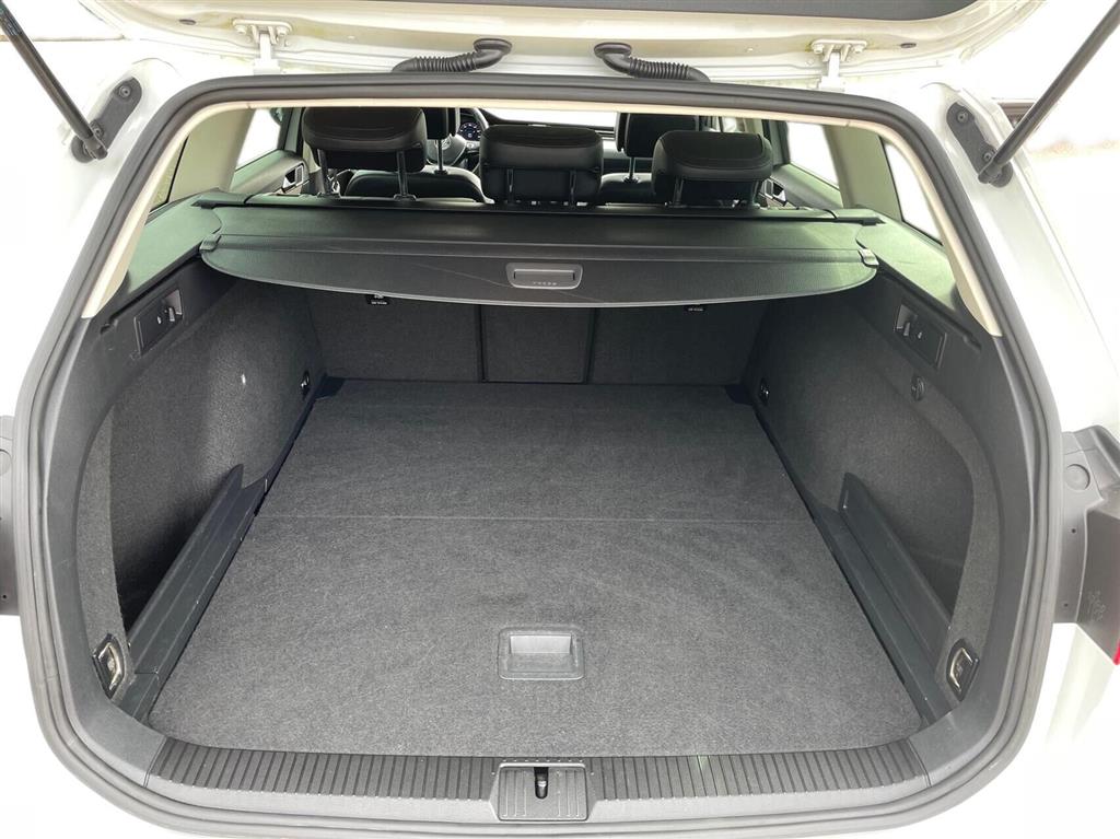 VW Passat R-Line billede 13