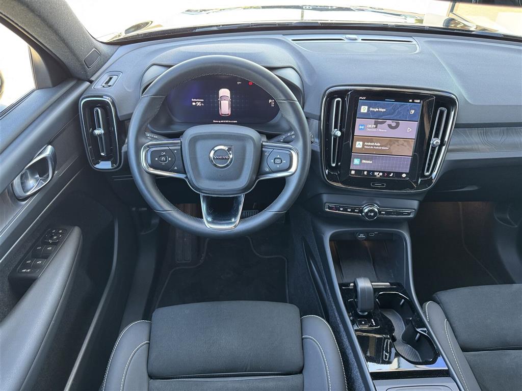 Volvo XC40 Plus billede 7