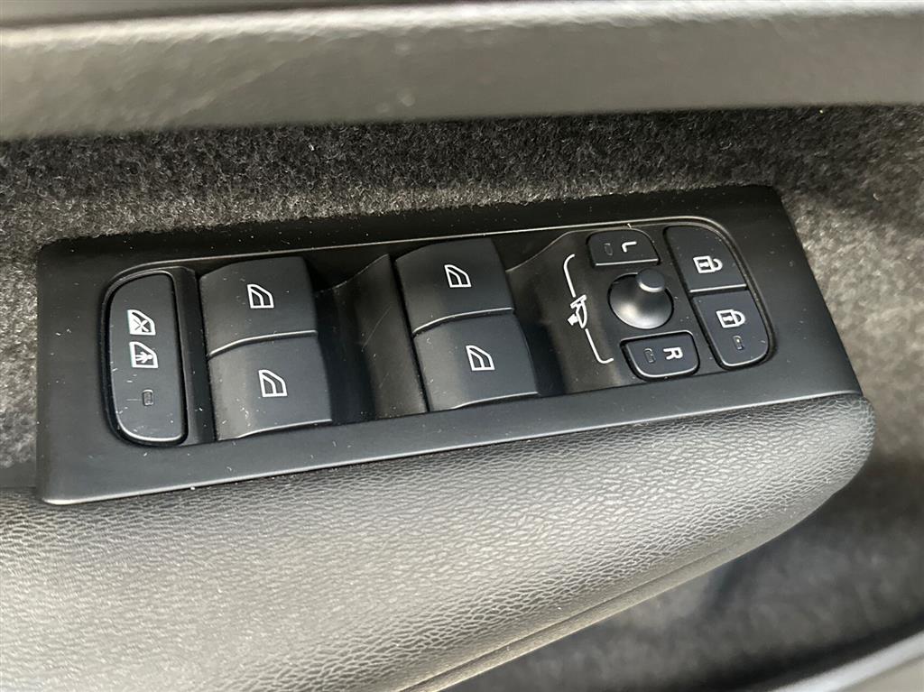 Volvo XC40 Plus billede 17