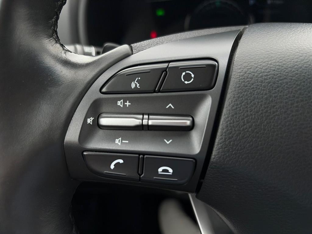 Hyundai Kona Premium generic.image 17